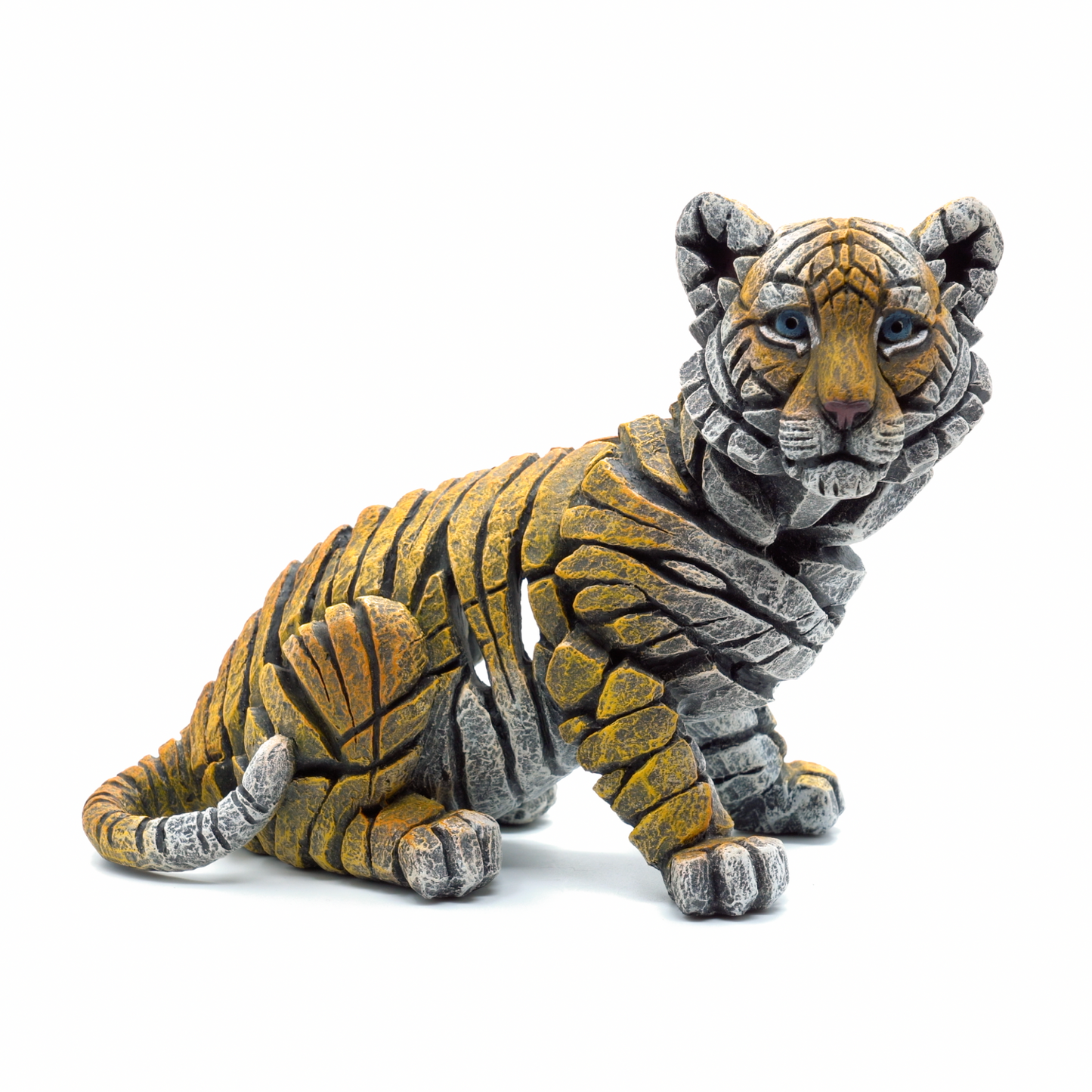 https://cdn.shopify.com/s/files/1/1452/4044/files/Tiger_Cub_Updated_by_Edge_Sculpture.mp4?4795