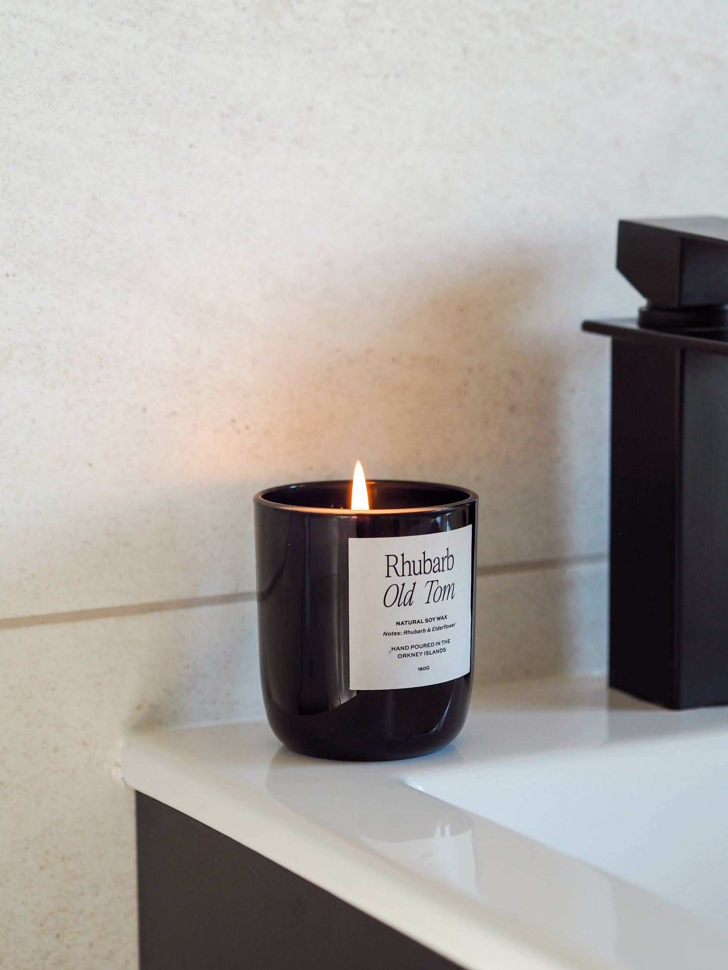 Rhubarb Old Tom Candle