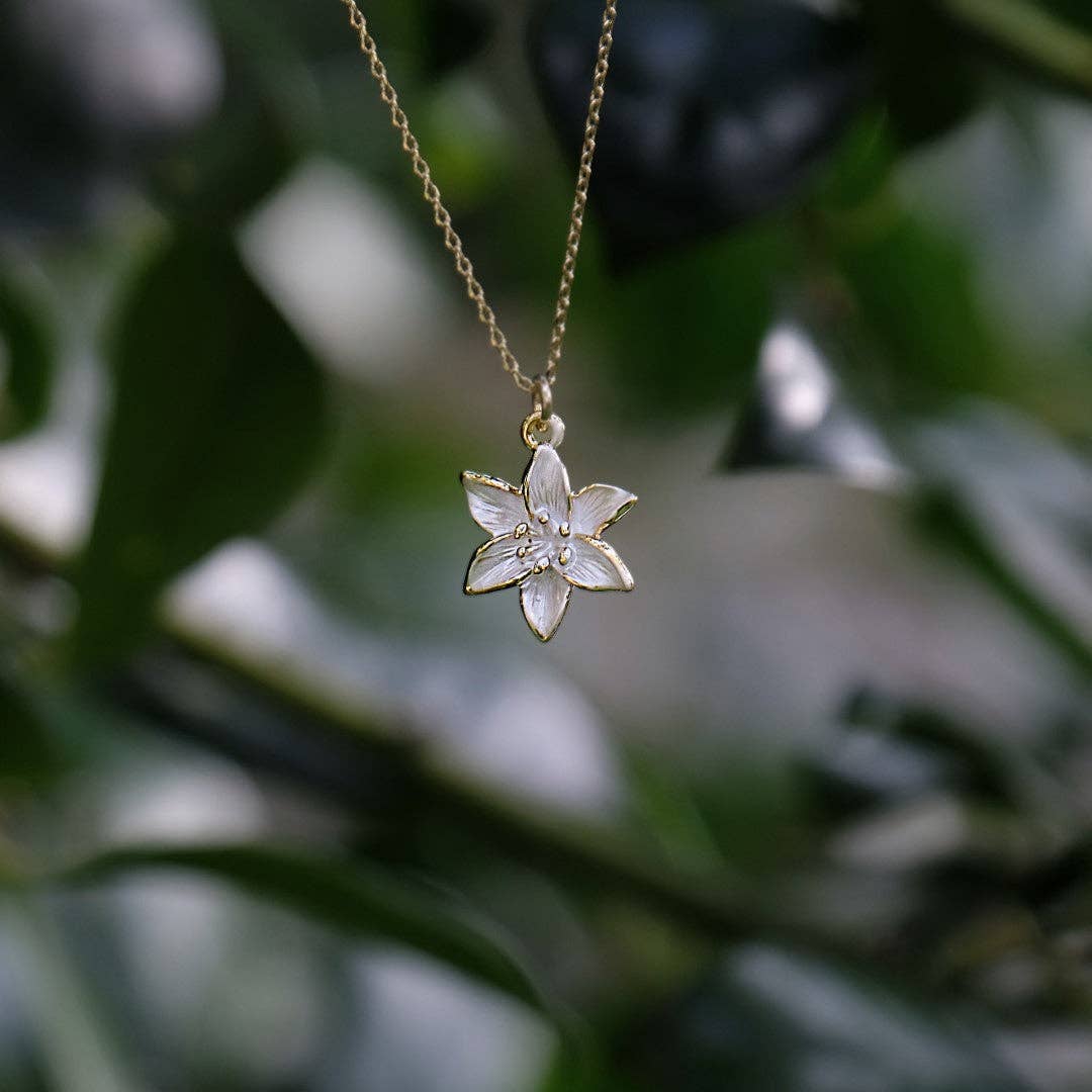 Lily White Necklace and Earrings