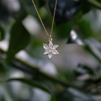 Lily White Necklace and Earrings