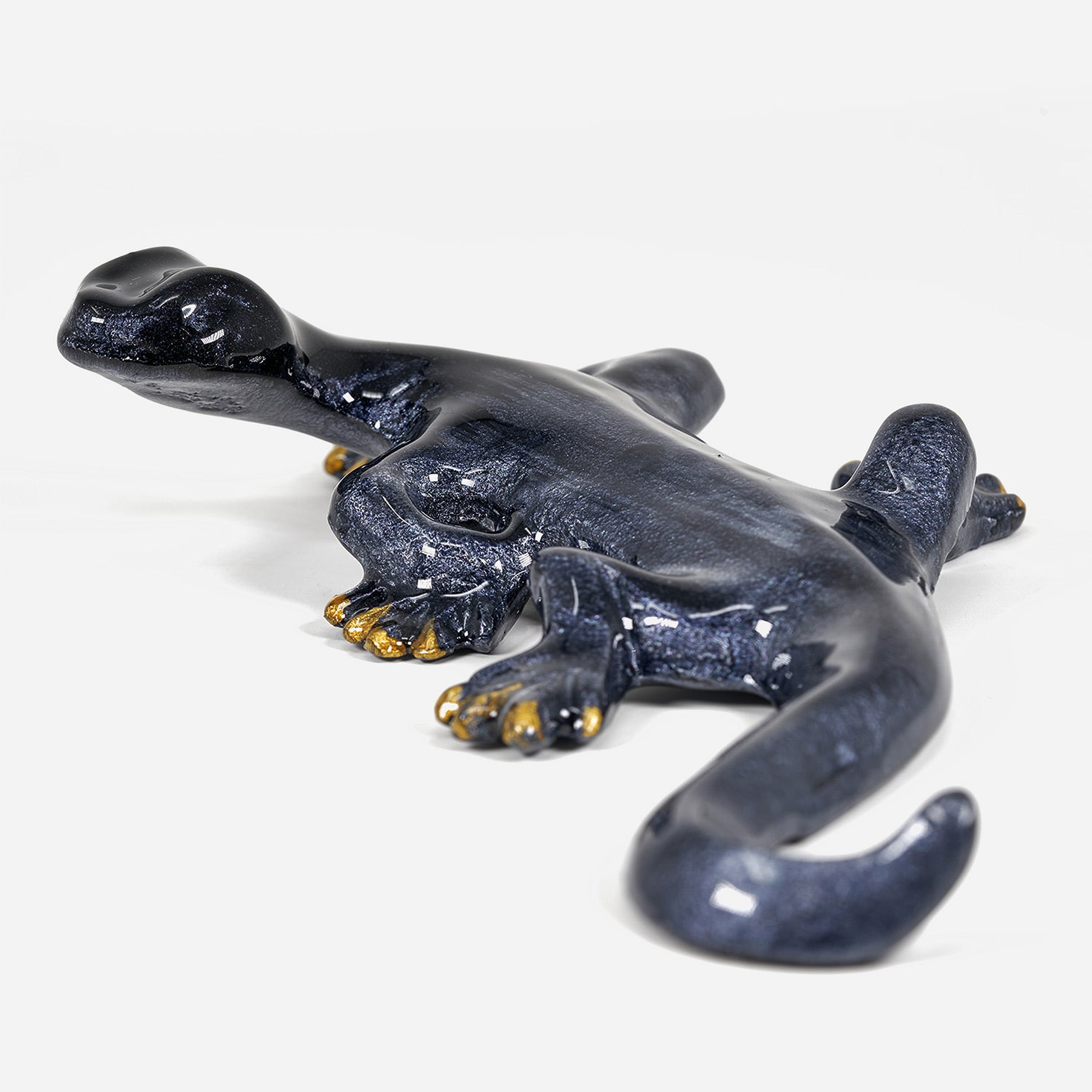 Medium AluminArk Gecko Black recycled aluminium sculpture by Tilnar Art