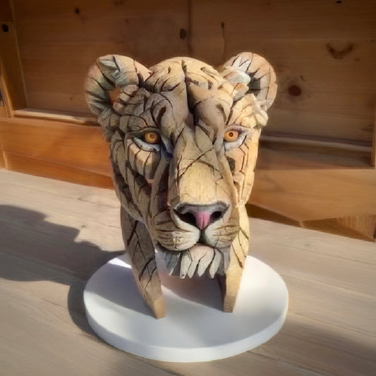 Yuna the Lioness Bust