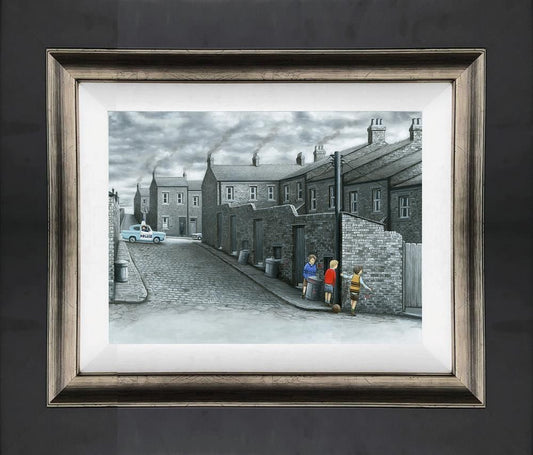 Nobody's Watching limited edition print by Leigh Lambert