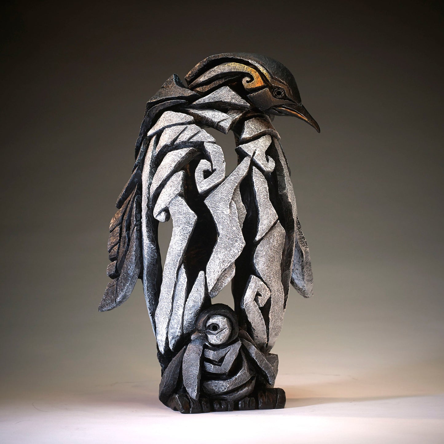Penguin with Chick from Edge Sculpture by Matt Buckley