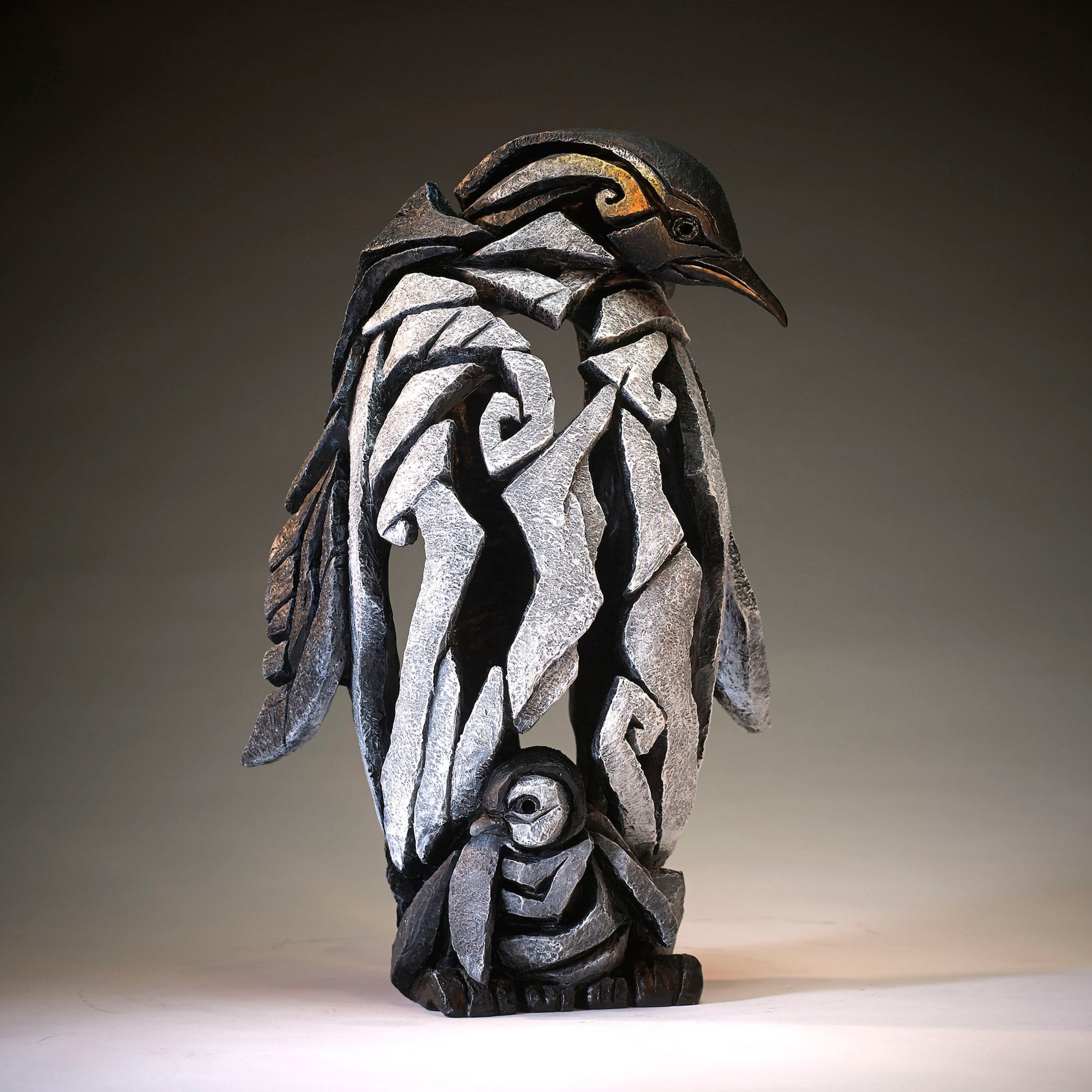Penguin with Chick from Edge Sculpture by Matt Buckley