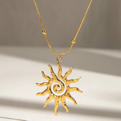 Spiral Sun Necklace Gold