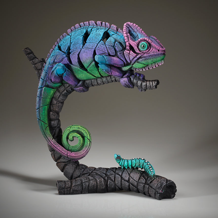 Chameleon - Rainbow Pink by Matt Buckley at Edge Sculpture