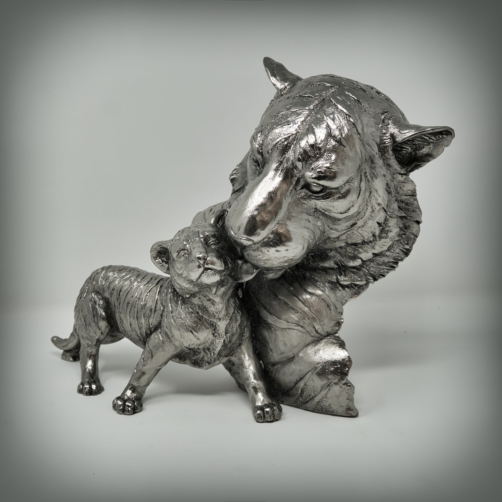 Tiger and Cub from Richard Cooper Studio